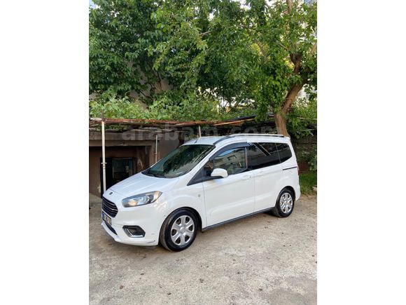 Sahibinden Ford Tourneo Courier 1.6 TDCi Journey Trend 2020 Model