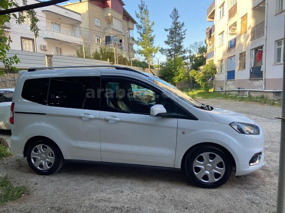Sahibinden Ford Tourneo Courier 1.6 TDCi Journey Trend 2020 Model