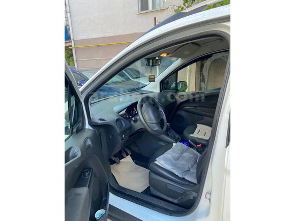 Sahibinden Ford Tourneo Courier 1.6 TDCi Journey Trend 2020 Model