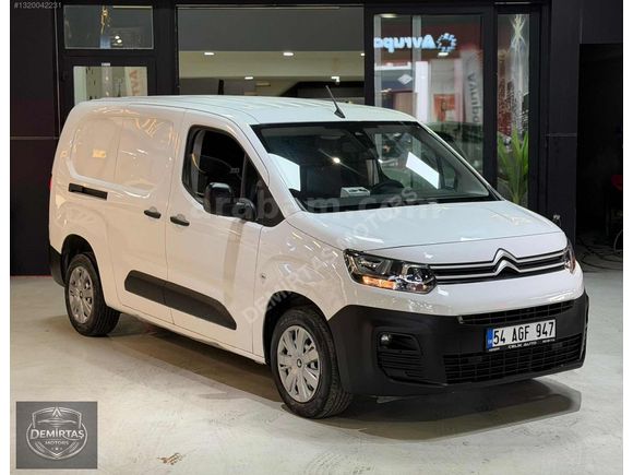 "DEMİRTAŞ"2021 MODEL CİTROEN BERLİNGO 6 İLERİ 130 LUK HATASIZ
