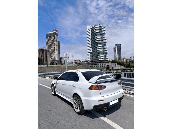 Sahibinden Mitsubishi Lancer 1.6 Invite 2011 Model