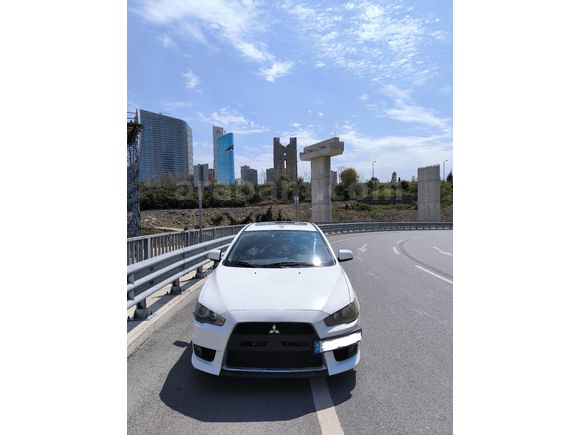Sahibinden Mitsubishi Lancer 1.6 Invite 2011 Model