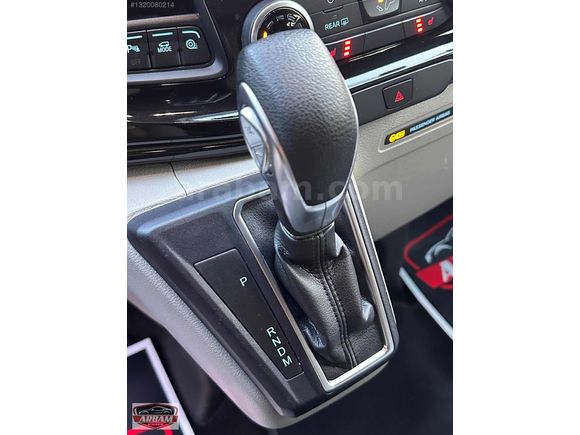 FORD TOURNEO CUSTOM 2.0ECOBLUE TİTANİUMPLUS 2023 MODEL 71.260 KM