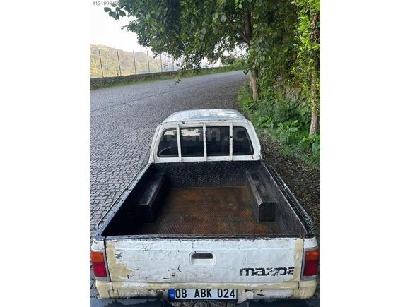 1998 MODEL MAZDA