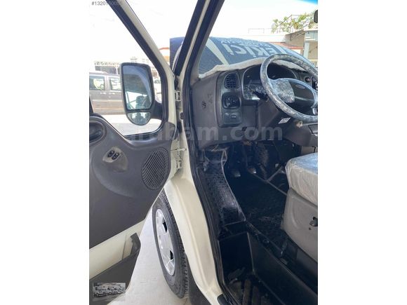 SIFIR KESİM HATASIZ DOLU ŞASE 2005 MODEL