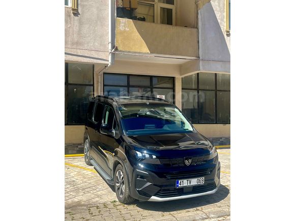 Sahibinden Peugeot Rifter 1.5 BlueHDI GT 2024 Model 