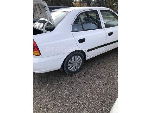 Sahibinden Hyundai Accent 1.5 CRDi Admire 2006 Model 