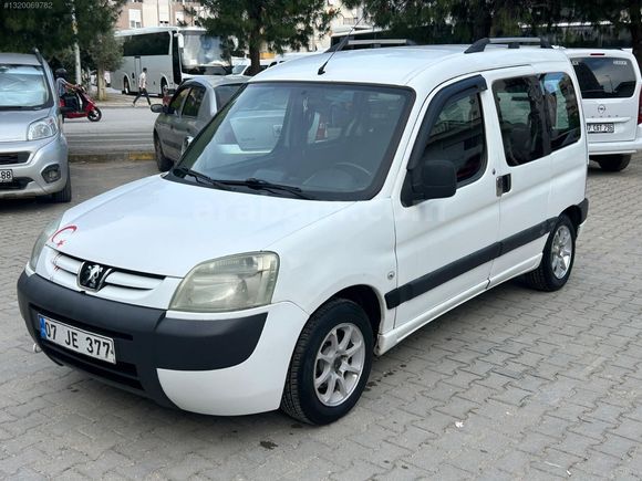 DEĞİŞENSİZ BAKIMLI DÜZGÜN PARTNER