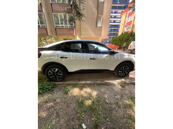 Sahibinden Citroen C4 1.2 PureTech Feel Bold 2022 Model 
