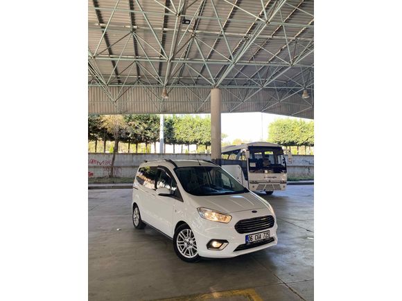  OTOMOBİL RUHSATLI 
Sahibinden Ford Tourneo Courier 1.5 TDCi  Titanium 2020 Model 