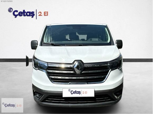 ÇETAŞ RENAULT'DAN 2024 TRAFIC COMBI 2.0 BLUEDCI 6M3 5+1 %20 KDV