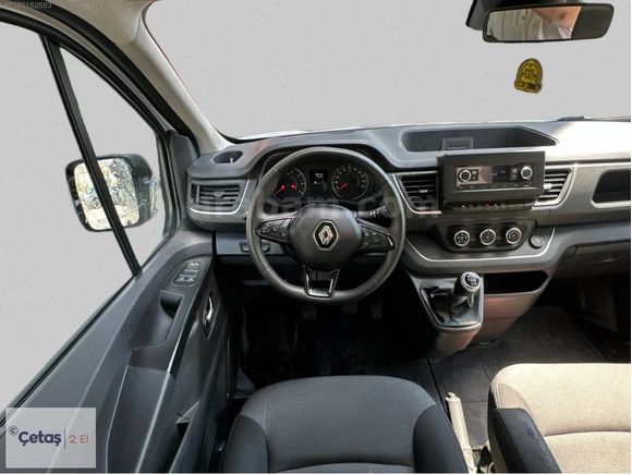 ÇETAŞ RENAULT'DAN 2024 TRAFIC COMBI 2.0 BLUEDCI 6M3 5+1 %20 KDV