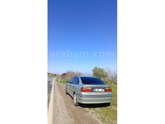 Sahibinden Renault Laguna 2.0 RXE 2001 Otomatik