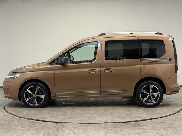 DEĞİŞENSİZ OTOMATİK 2.0 TDİ STYLE CAM TAVAN CADDY