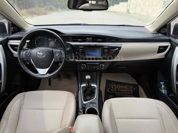 Galeriden Toyota Corolla 1.6 Premium 2013 Model Kahramanmaraş