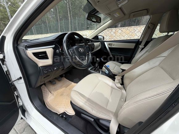 Galeriden Toyota Corolla 1.6 Premium 2013 Model Kahramanmaraş