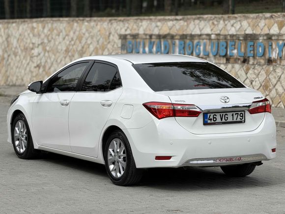 Galeriden Toyota Corolla 1.6 Premium 2013 Model Kahramanmaraş