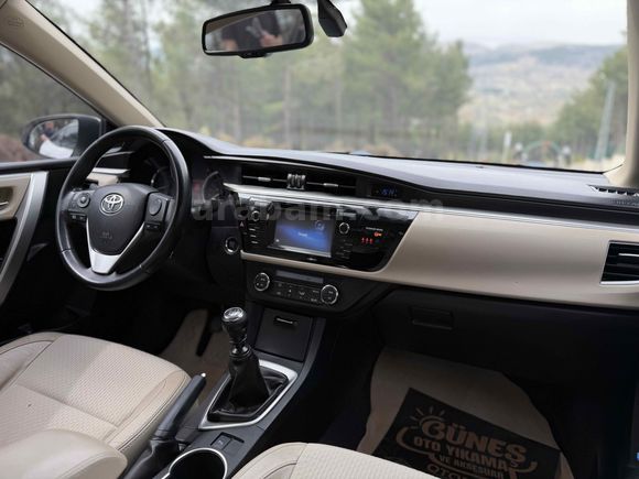 Galeriden Toyota Corolla 1.6 Premium 2013 Model Kahramanmaraş