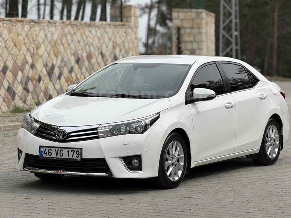 Galeriden Toyota Corolla 1.6 Premium 2013 Model Kahramanmaraş
