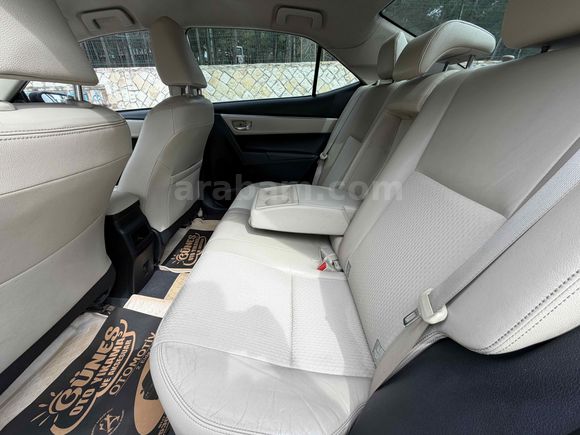 Galeriden Toyota Corolla 1.6 Premium 2013 Model Kahramanmaraş