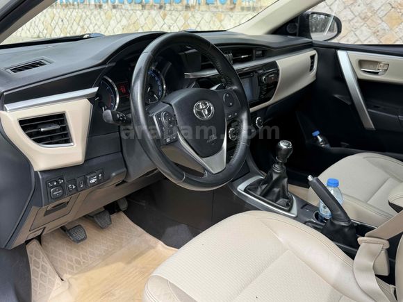 Galeriden Toyota Corolla 1.6 Premium 2013 Model Kahramanmaraş