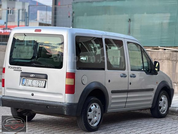VİRANLAR OTOMOTİV'DEN FORD CONNECT MASRAFSIZ 298.000 KM KLİMALI