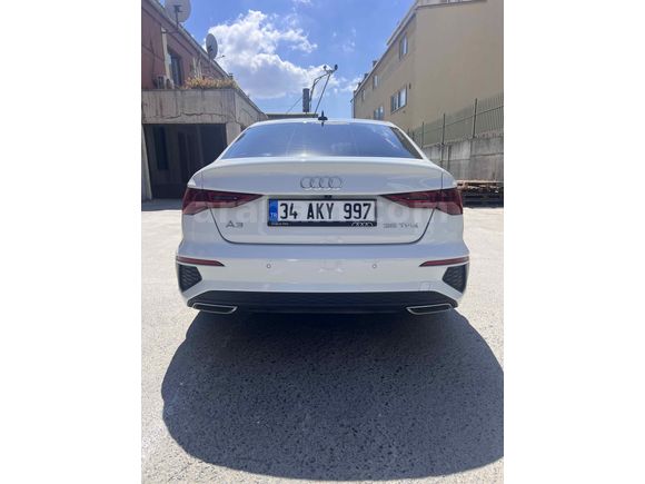 Sahibinden Audi A3 Sedan 35 TFSI S-Line 2023 Model İstanbul 51.000km Beyaz