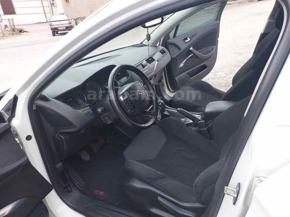 Sahibinden Citroen C5 1.6 e-HDi Confort 2011 Model 