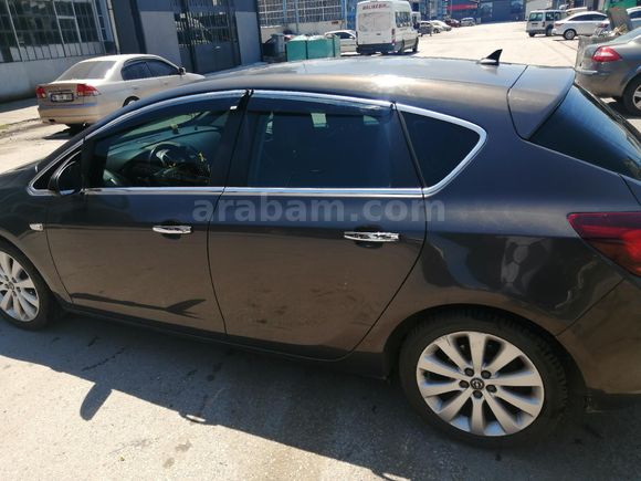 Sahibinden Opel Astra 1.3 CDTI Cosmo 2012 Model  229.000 km Gri (metalik)
