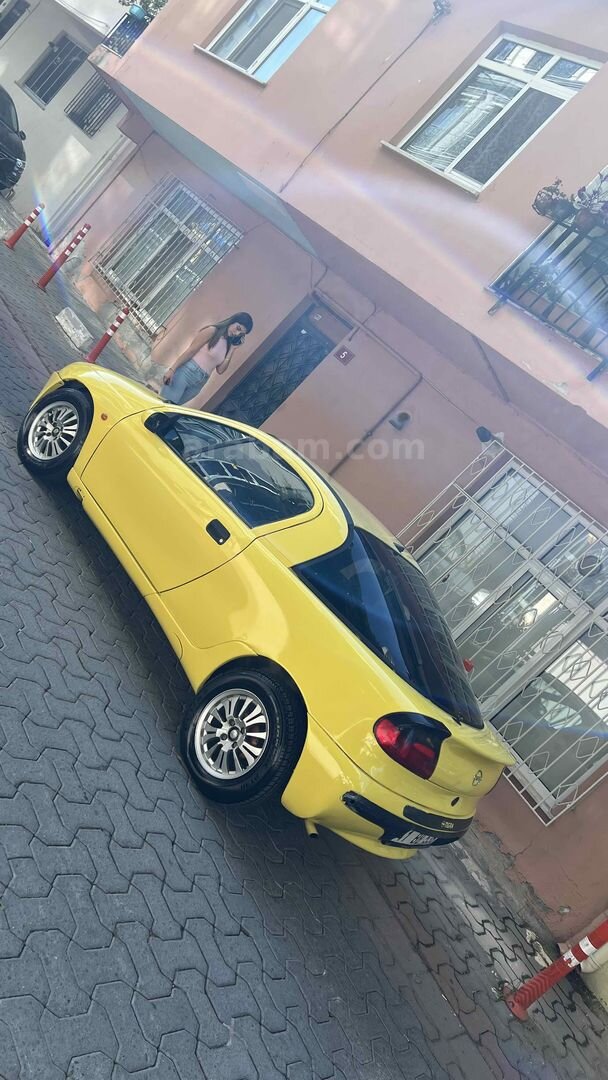 Sahibinden Opel Tigra 1.6 1997 Model İzmir 187.000 km Sarı 4