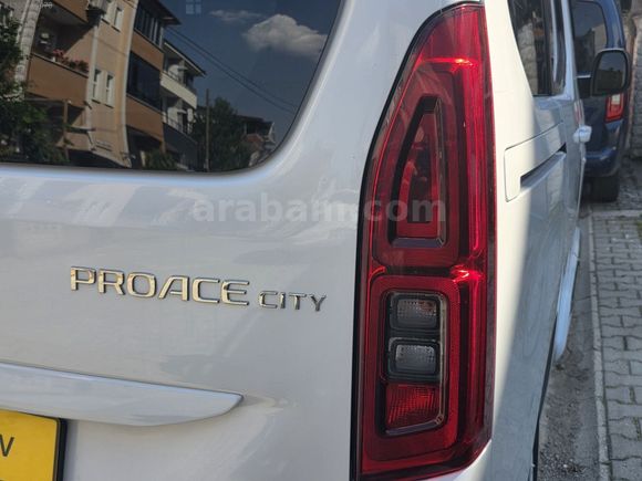 AKBAŞ OTOMOTİV'DEN HATASIZ TOYOTA PROACE CİTY 2024 SERVİS BAKIML