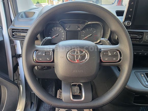 AKBAŞ OTOMOTİV'DEN HATASIZ TOYOTA PROACE CİTY 2024 SERVİS BAKIML