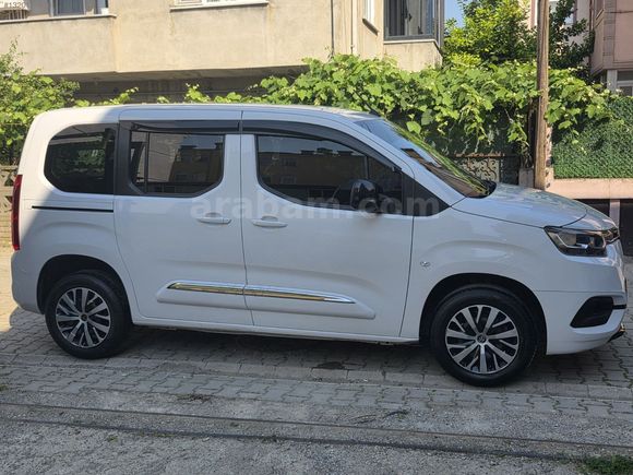 AKBAŞ OTOMOTİV'DEN HATASIZ TOYOTA PROACE CİTY 2024 SERVİS BAKIML