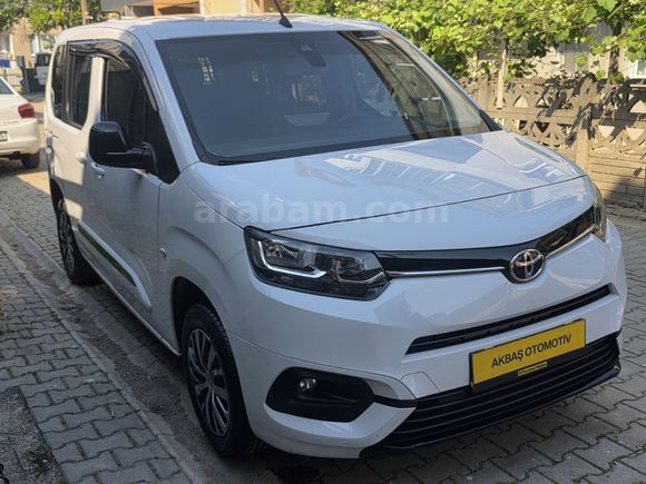 AKBAŞ OTOMOTİV'DEN HATASIZ TOYOTA PROACE CİTY 2024 SERVİS BAKIML