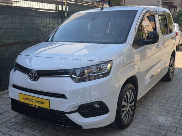 AKBAŞ OTOMOTİV'DEN HATASIZ TOYOTA PROACE CİTY 2024 SERVİS BAKIML