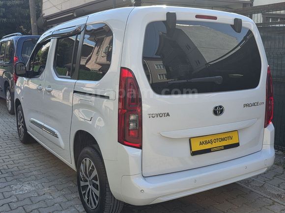 AKBAŞ OTOMOTİV'DEN HATASIZ TOYOTA PROACE CİTY 2024 SERVİS BAKIML