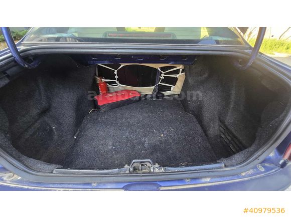 FIAT SİENA 1.6 HL TERTEMİZ AİLE ARACI KLİMALI AKTİFF