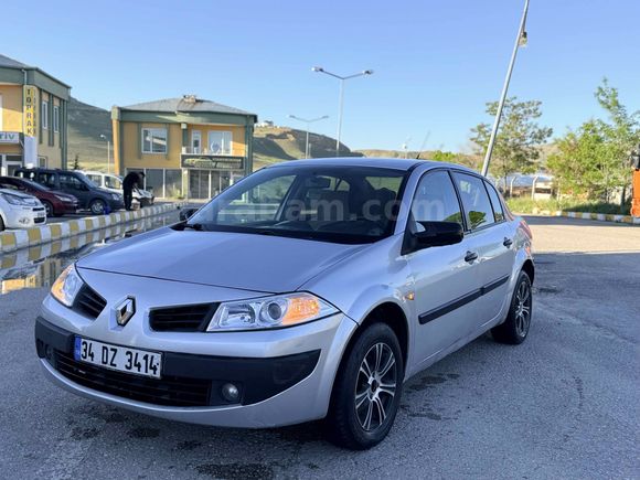Galeriden Renault Megane 1.5 dCi Dynamique 2008 Model Van