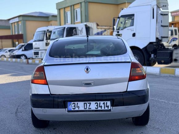 Galeriden Renault Megane 1.5 dCi Dynamique 2008 Model Van
