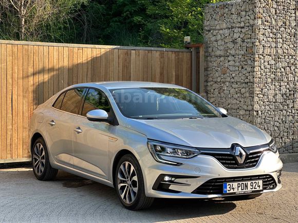 Sahibinden Renault Megane 1.3 TCe Icon 2025 Model 