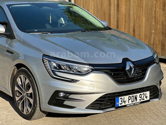 Sahibinden Renault Megane 1.3 TCe Icon 2025 Model 