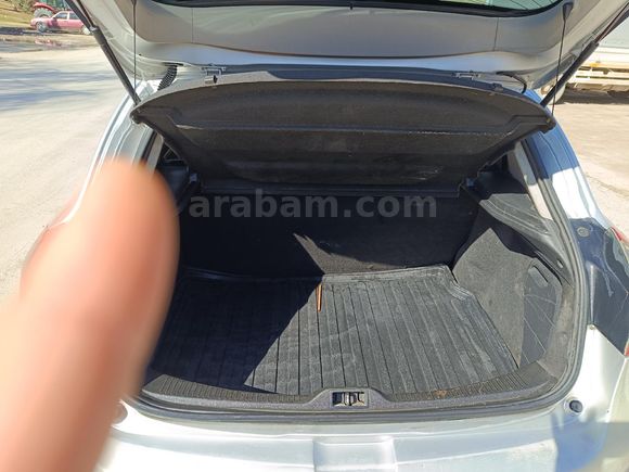 Sahibinden Renault Megane 1.5 dCi Expression 2011 Model