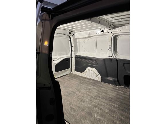 Sahibinden Peugeot Partner 1.5 BlueHDI Comfort 2019 Model 