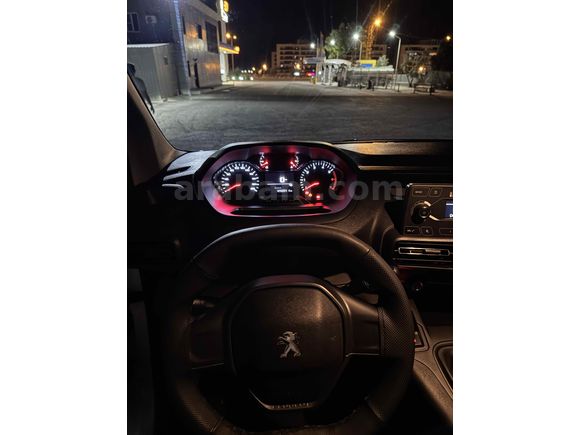 Sahibinden Peugeot Partner 1.5 BlueHDI Comfort 2019 Model 
