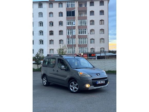 Sahibinden Peugeot Partner 1.6 HDI Premium Pack 2010 Model