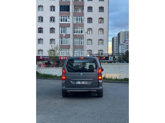 Sahibinden Peugeot Partner 1.6 HDI Premium Pack 2010 Model