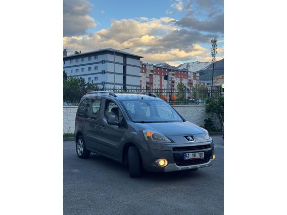 Sahibinden Peugeot Partner 1.6 HDI Premium Pack 2010 Model