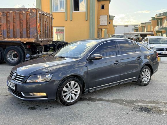 Galeriden Volkswagen Passat 1.4 TSi BlueMotion Comfortline 2013 Model Van