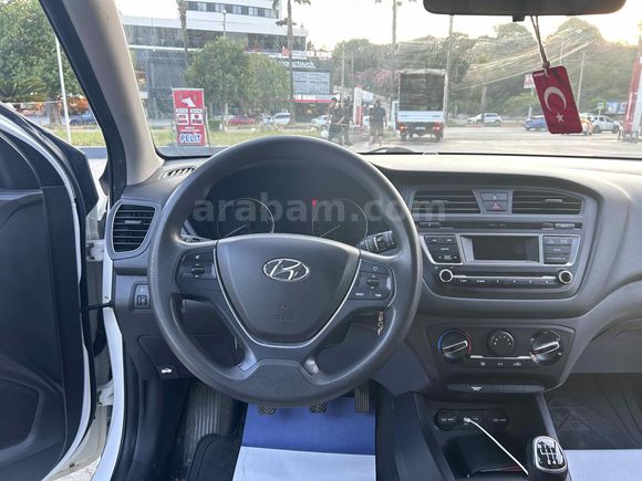 Sahibinden Hyundai i20 1.4 CRDi Jump 2014 Model 