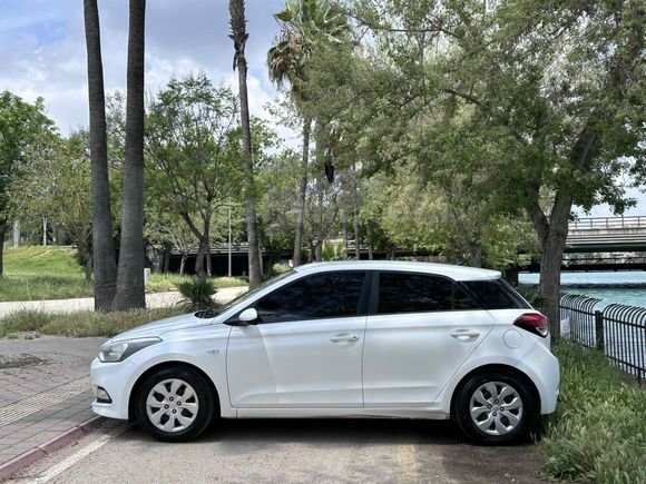 Sahibinden Hyundai i20 1.4 CRDi Jump 2014 Model 